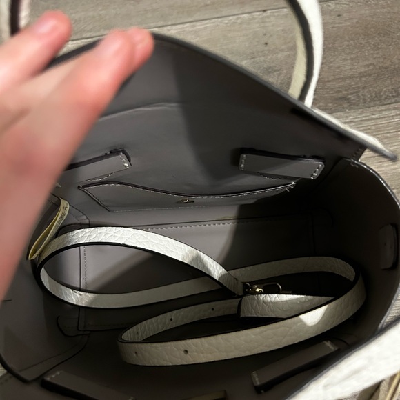 Kate Spade NY White Carter Street Kylie Satchel Crossbody Handbag Pocketbook - Picture 6 of 6